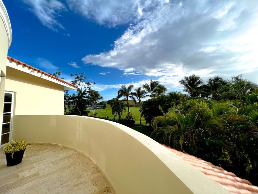Huge Condo House in Cocotal, Bávaro, Dominican Republic