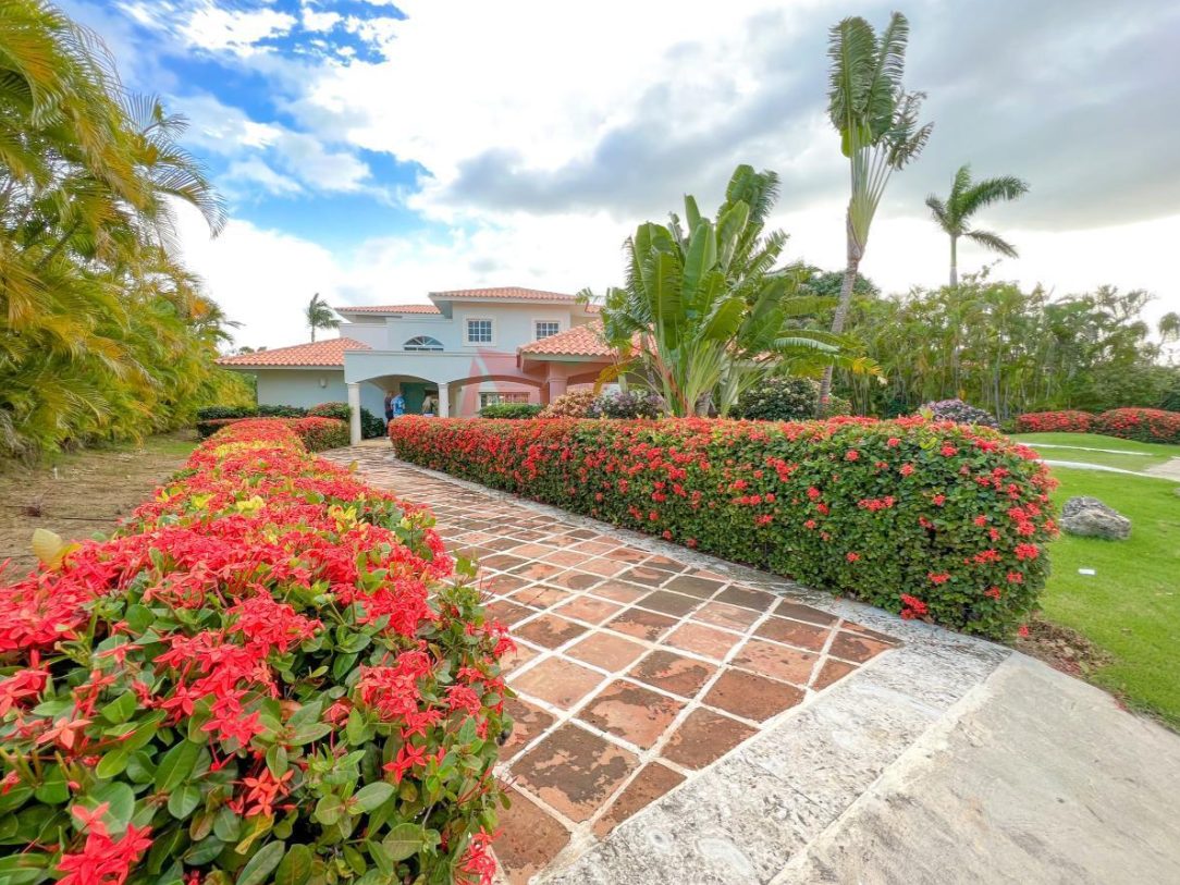 Open Condo House in Cocotal, Bávaro, Dominican Republic